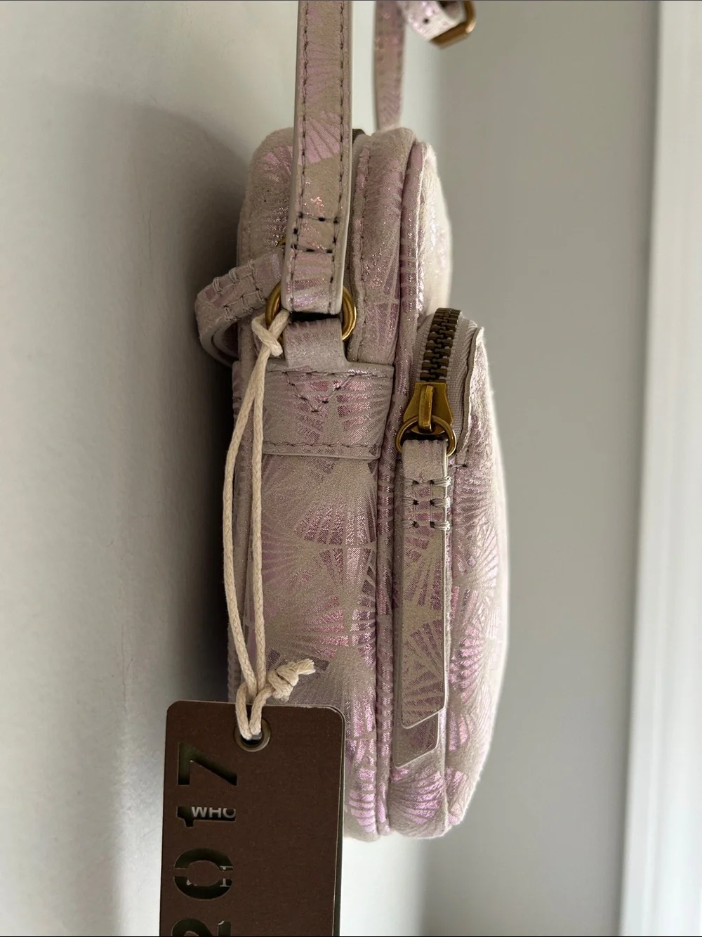 NWT American Leather Co. Cleveland Mini Leather Crossbody Bag in Lavender Skies